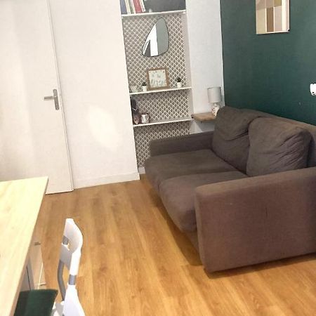 Chambre En Appartement Haussmannien En Centre Ville Saint-Etienne  Extérieur photo
